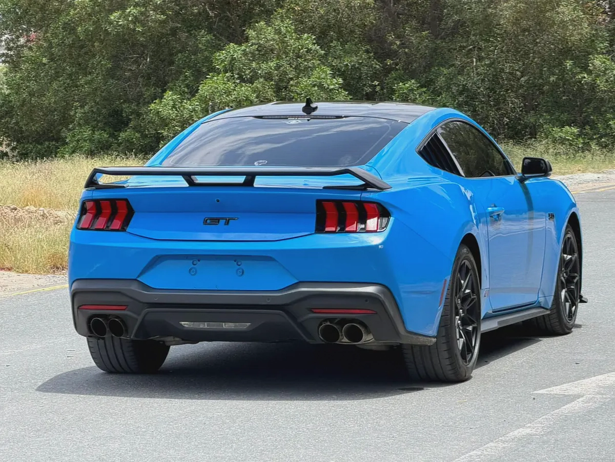 فورد موستنج بيرفورمانس بيرميوم GT 5.0 موديل 2024 – قير عادي-5-5