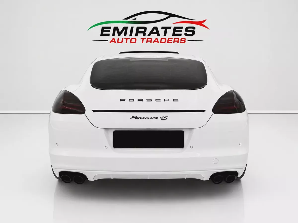 2011 Porsche Panamera 4S GCC-5-5