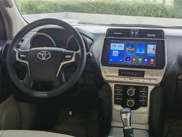 TOYOTA PRADO 2011 FACELIFTED 2023 WITH INTERIOR AND EXTERIOR GCC V4 2.7L IN EXCELLENT CONDITION