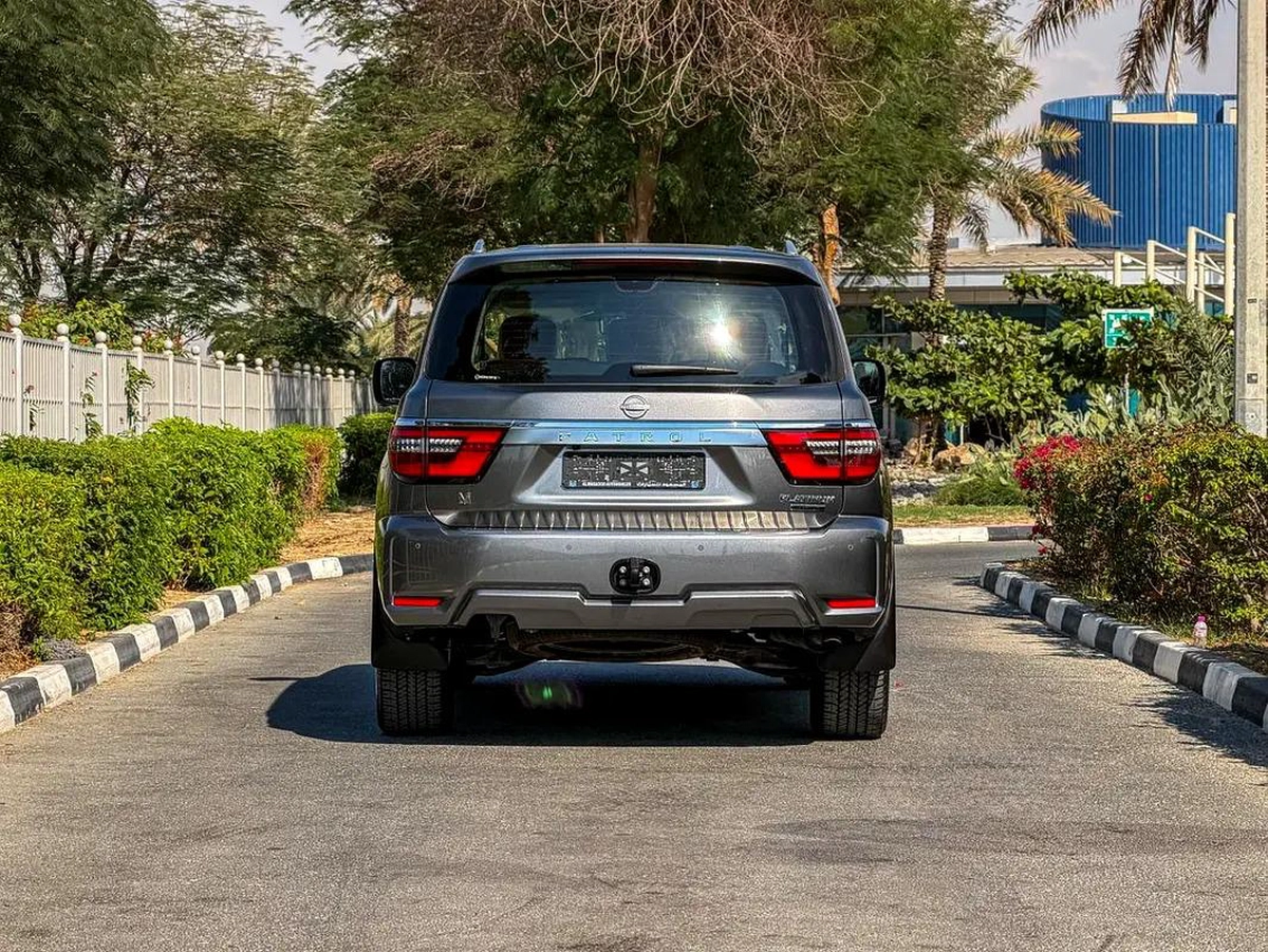 Nissan Patrol LE Platinum City 2024 GCC Specs-3-3