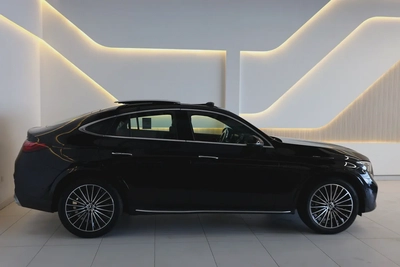 GLC200 COUPE 4MATIC - BRAND NEW - 5YRS UNDER WARRANTY - GCC SPECS - AVAIL COLOR ( WHITE, BLACK,-6