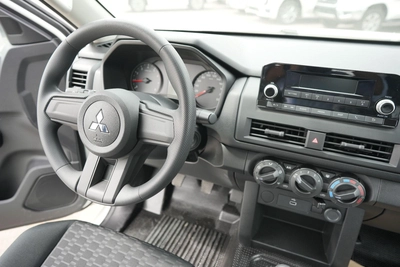 MITSUBISHI L200 DIESEL GL MY2025 MANUAL 4WD-12