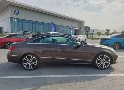 Coupe . GCC Specs . Full Option . Excellent Condition-4