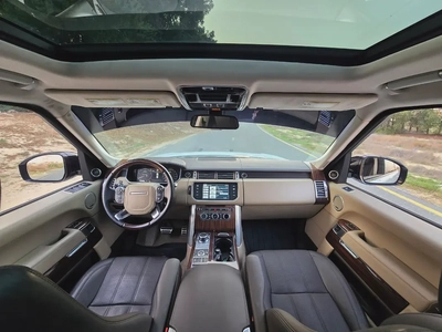 2015 Range Rover Vogue LE Supercharged - Premium Luxury SUV - Orginal paint-9