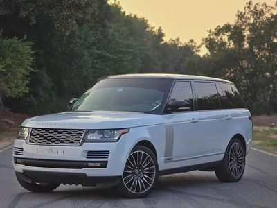 2015 Range Rover Vogue LE Supercharged - Premium Luxury SUV - Orginal paint-2