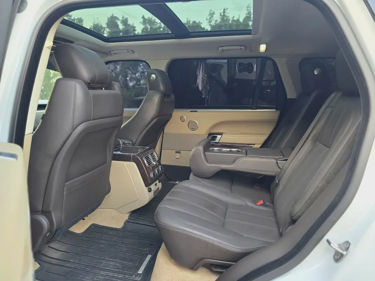 2015 Range Rover Vogue LE Supercharged - Premium Luxury SUV - Orginal paint-17-17