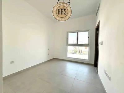 GOOD OFFER PRIME LOCATION 3BR+MAID VILLA-1