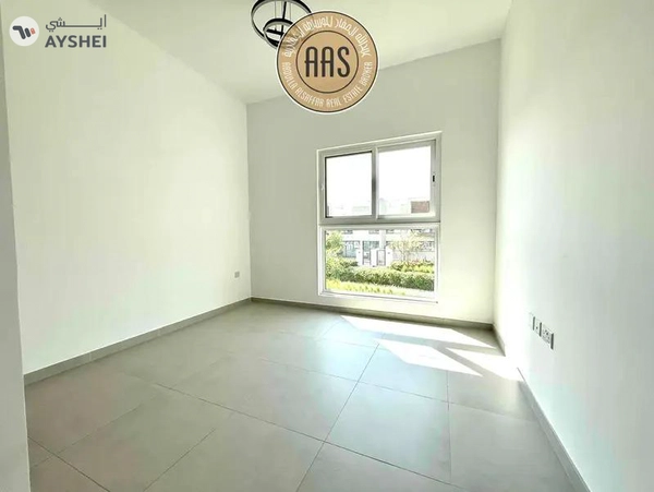 GOOD OFFER PRIME LOCATION 3BR+MAID VILLA