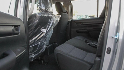 Toyota Hilux SGLX HILUX 2.4L MT DIESEL P.WINDO 2024-15