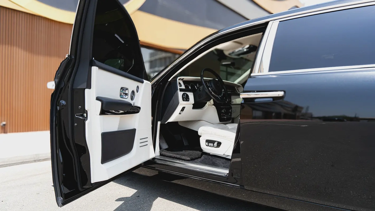 2021 Rolls-Royce Phantom VIII | Starlight Headliner | Full PPF | Excellent Condition | European Spec-6-6
