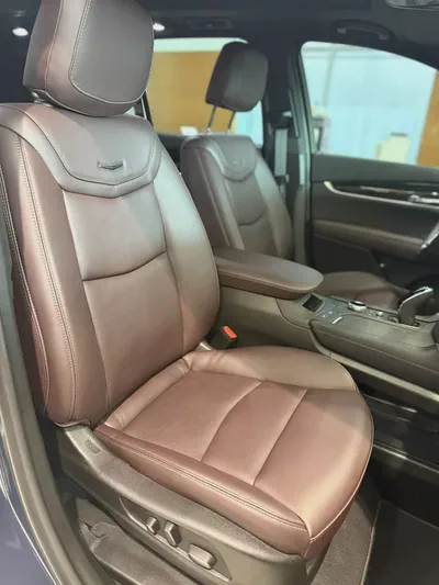 2025 Cadillac XT6 Premium Luxury - GCC Specs - Brand New-10