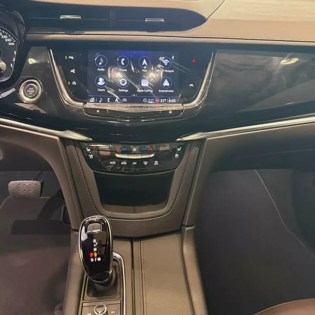 2025 Cadillac XT6 Premium Luxury - GCC Specs - Brand New-9-9