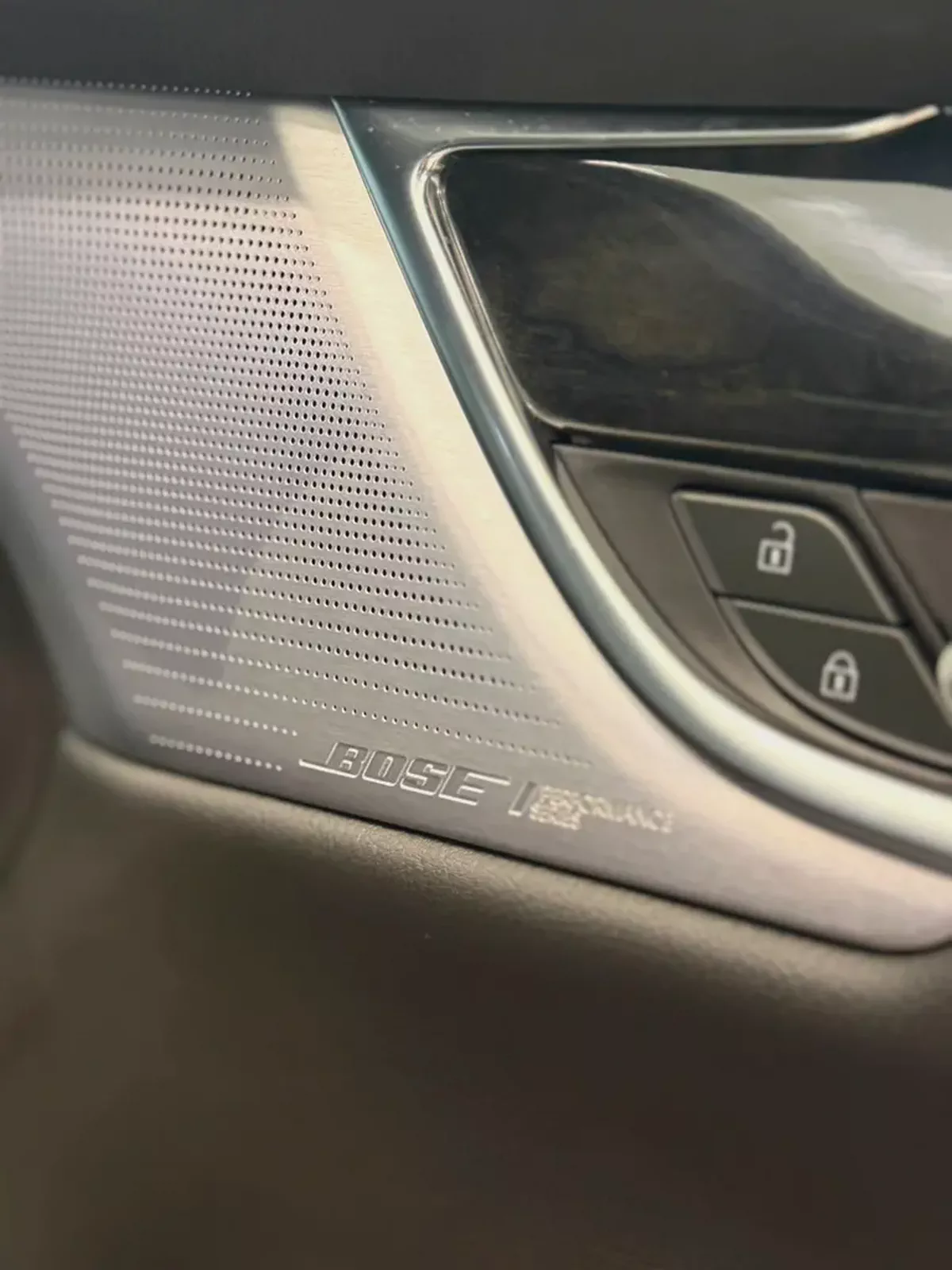 2025 Cadillac XT6 Premium Luxury - GCC Specs - Brand New-12-12