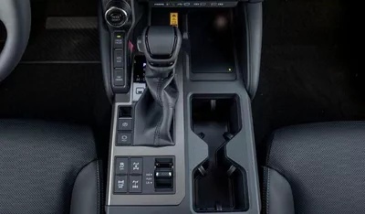 Toyota Prado GXR PRADO 250 2.4P AT ADVENTURE MY2026-9