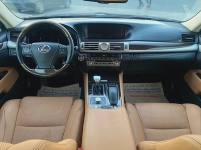 Lexus LS 460 Black 2015-17