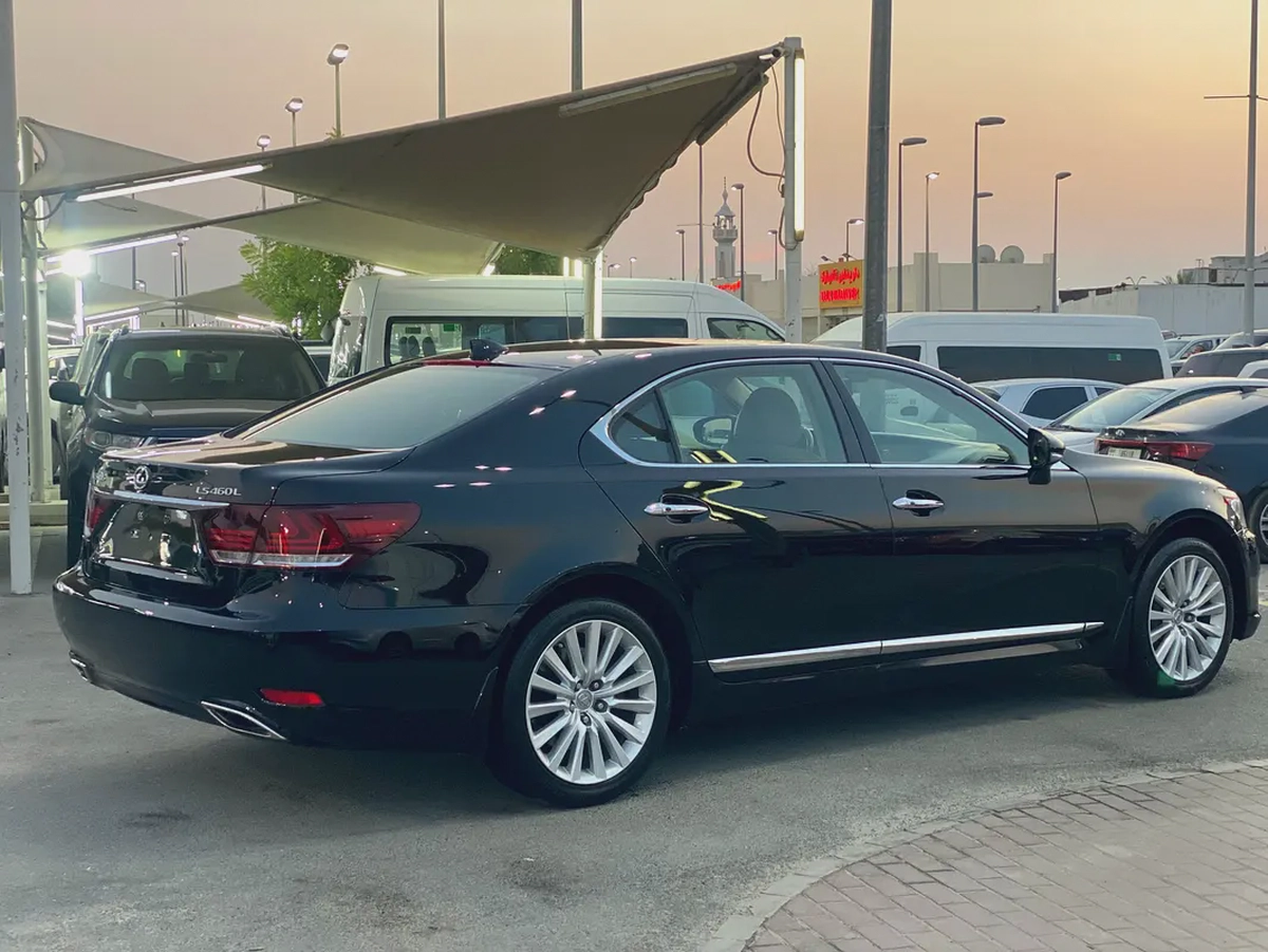 Lexus LS 460 Black 2015-11-11