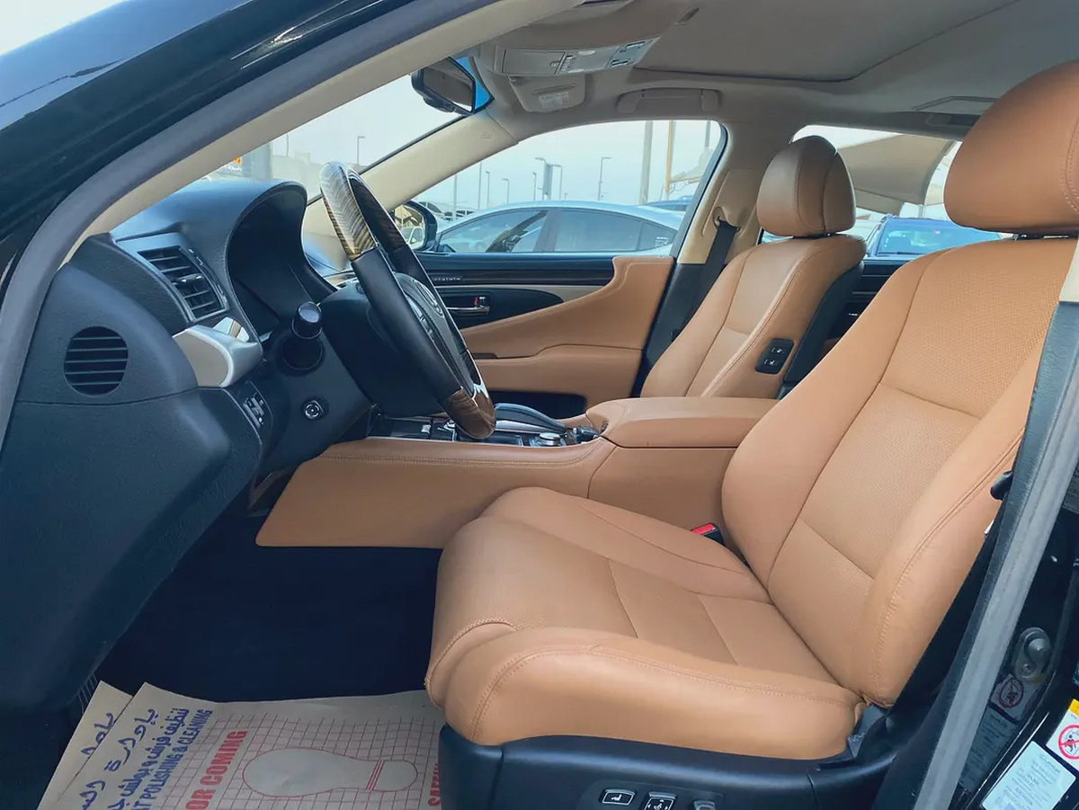 Lexus LS 460 Black 2015-12-12