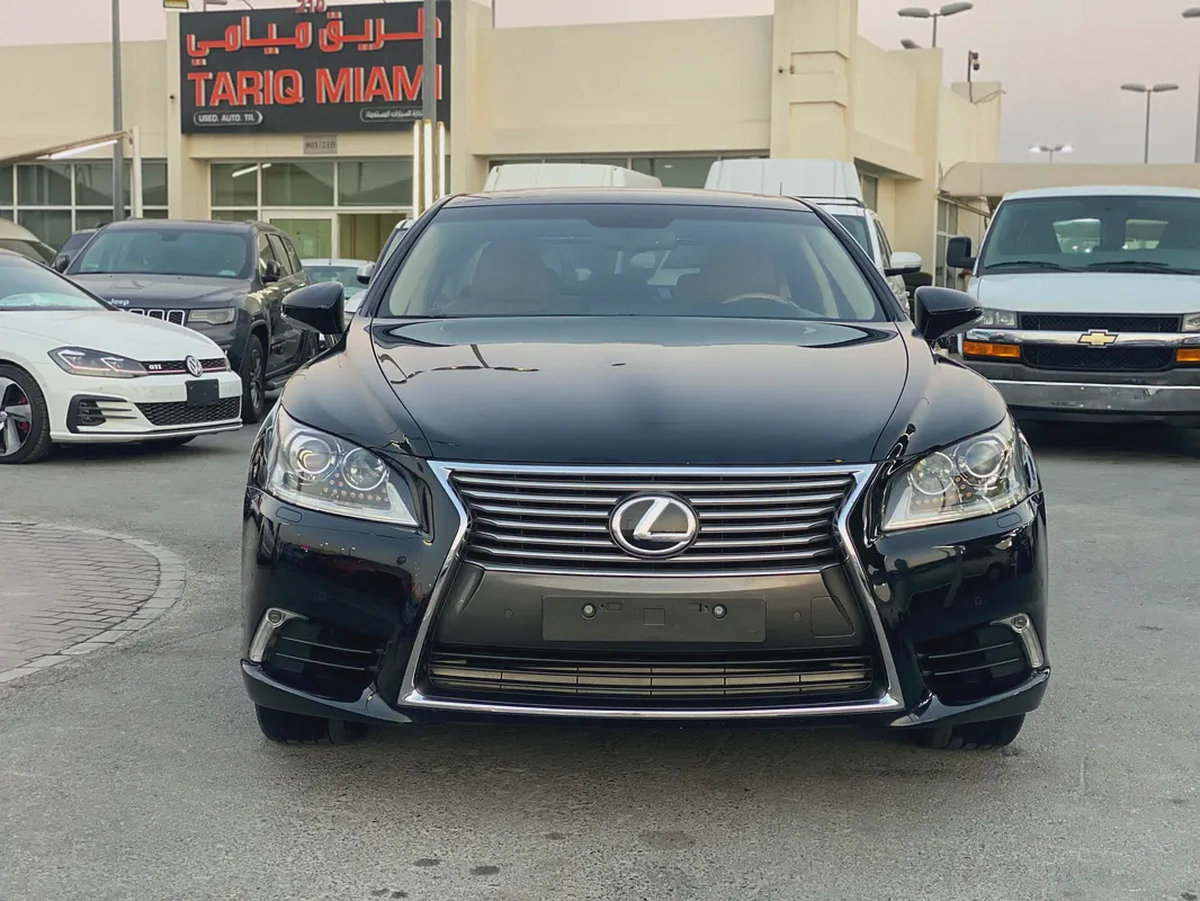 Lexus LS 460 Black 2015-2-2