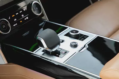 7,442 P.M |  Range Rover Autobiography | 0% Downpayment | IMMACULATE!-9