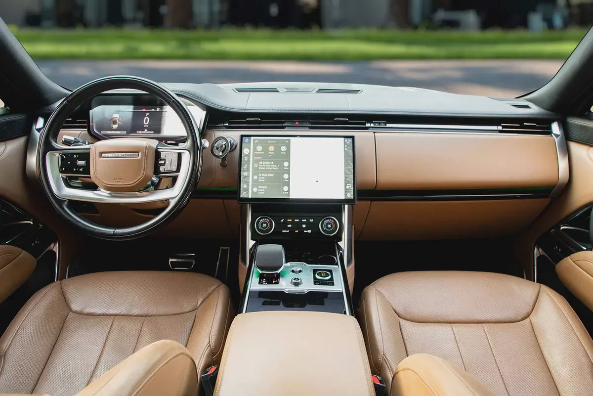 7,442 P.M |  Range Rover Autobiography | 0% Downpayment | IMMACULATE!-7-7