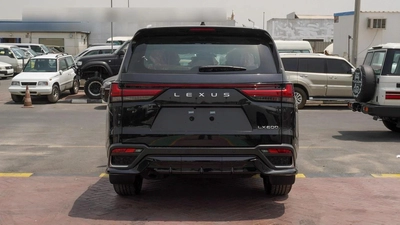 Lexus LX600 FSport 3.5L V6 5 Seats-16