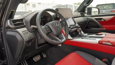 Lexus LX600 FSport 3.5L V6 5 Seats-3