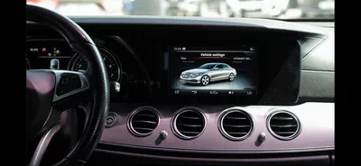 Mercedes Benz E200 STANDARD-9