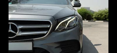 Mercedes Benz E200 STANDARD-2