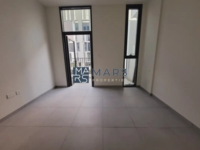 Stylish Studio in Al-Jada | Balcony Included-8