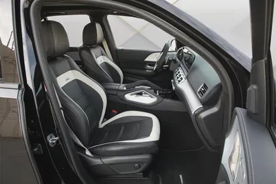 MERCEDES BENZ GLE 63 S - 2023 - FULLY LOADED - AMAZING CONDITION-11
