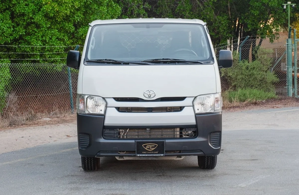 Toyota Hiace Standard Roof | Delivery Van | GCC Specs | Ref#T24064