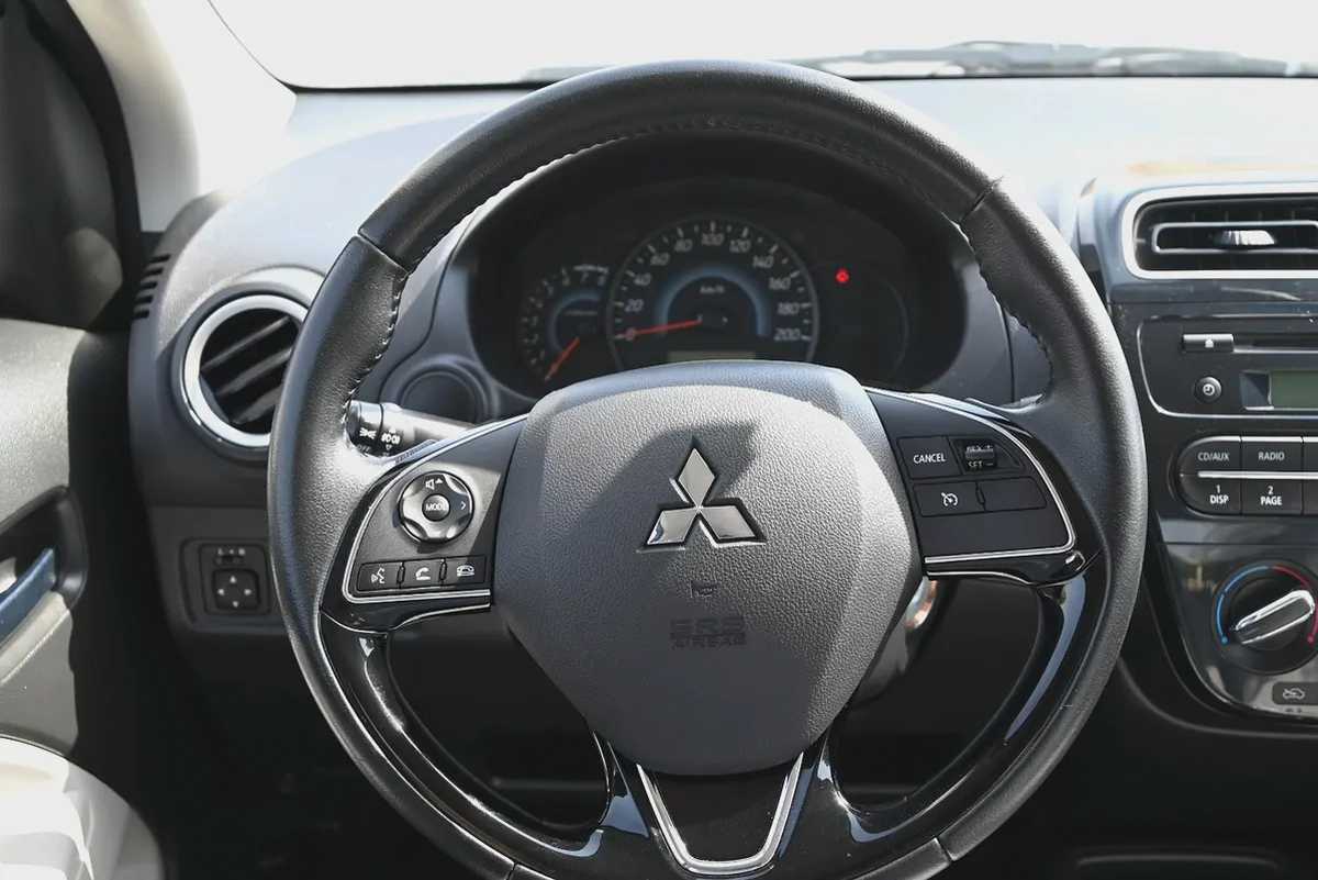 0% DP - ORIGINAL PAINT - MITSUBISHI ATTRAGE 2022 - LOW MILEAGE - GCC-9-9