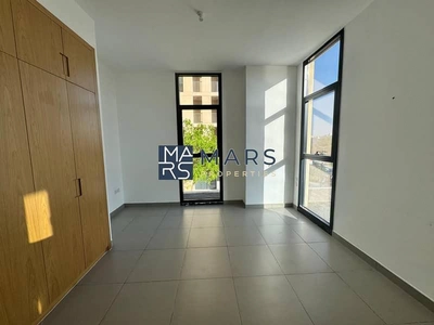 Spacious 1 BHK | Close Kitchen | Big Balcony.-10