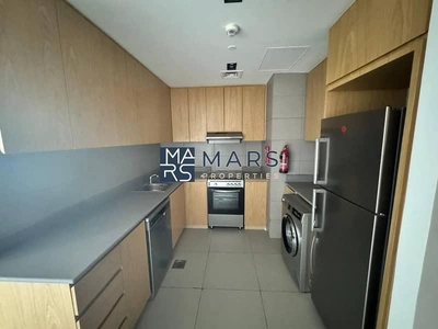 Spacious 1 BHK | Close Kitchen | Big Balcony.-1