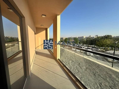 Spacious 1 BHK | Close Kitchen | Big Balcony.-4