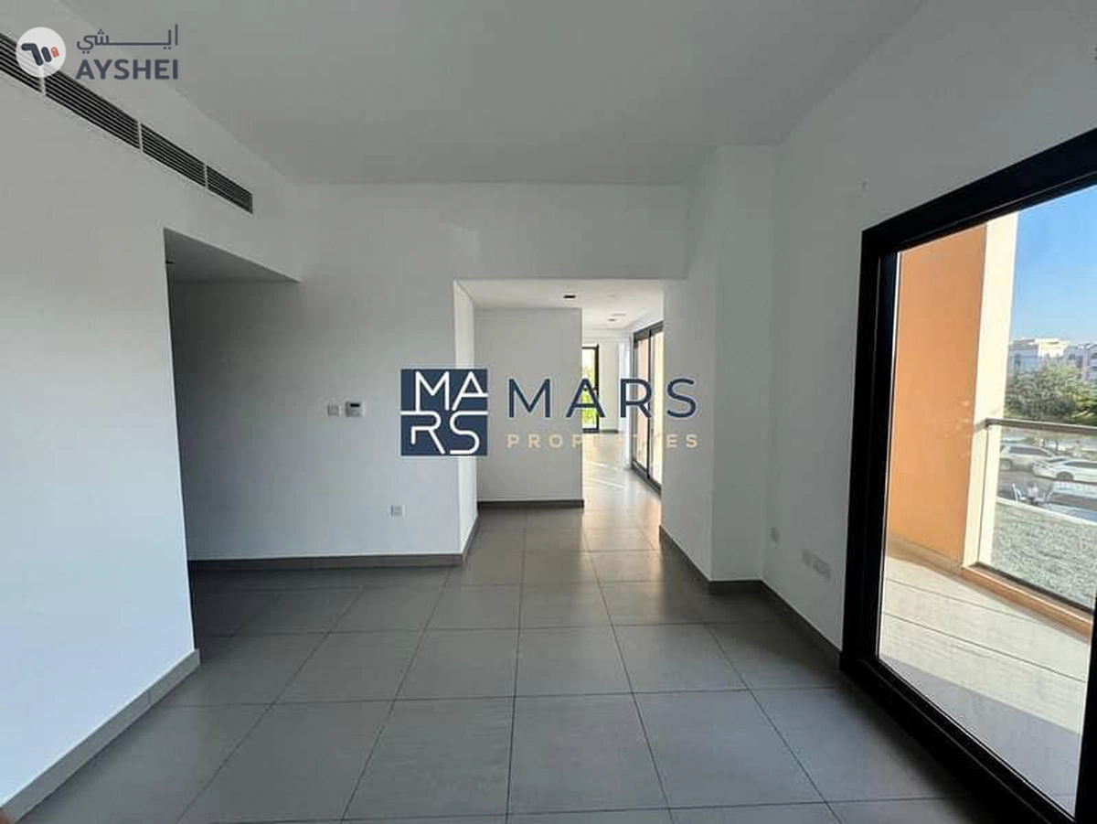 Spacious 1 BHK | Close Kitchen | Big Balcony.-3-3