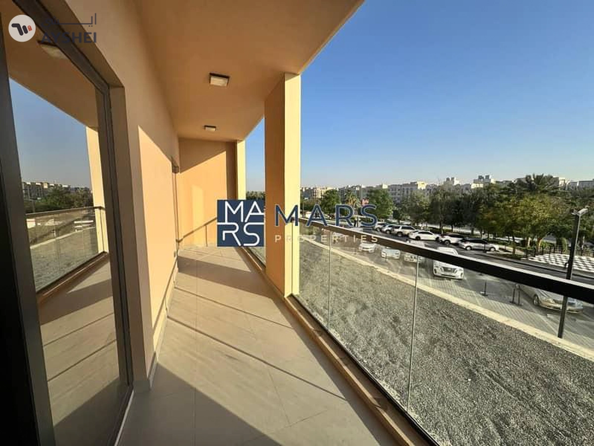 Spacious 1 BHK | Close Kitchen | Big Balcony.-4-4