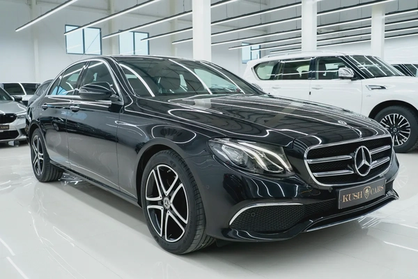2020 MERCEDES-BENZ E250 IN EXCELLENT CONDITION