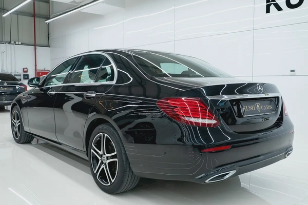 2020 MERCEDES-BENZ E250 IN EXCELLENT CONDITION