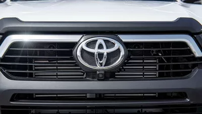 Toyota Hilux ADVENTURE HILUX ADVENTURE 4.0L PETROL FOLL OPTION-3