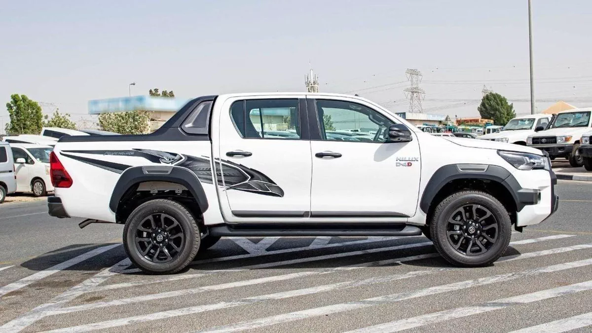 Toyota Hilux ADVENTURE HILUX ADVENTURE 4.0L PETROL FOLL OPTION-5-0