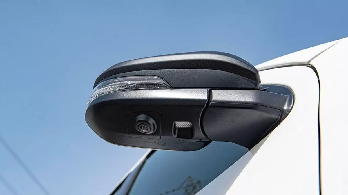Toyota Hilux ADVENTURE HILUX ADVENTURE 4.0L PETROL FOLL OPTION-7-0