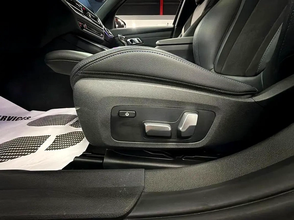 Black Edition | M-Sport | Full BMW Service History | Low Kms | Original Paint | GCC