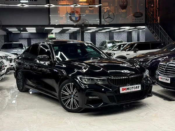 Black Edition | M-Sport | Full BMW Service History | Low Kms | Original Paint | GCC
