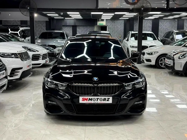 Black Edition | M-Sport | Full BMW Service History | Low Kms | Original Paint | GCC