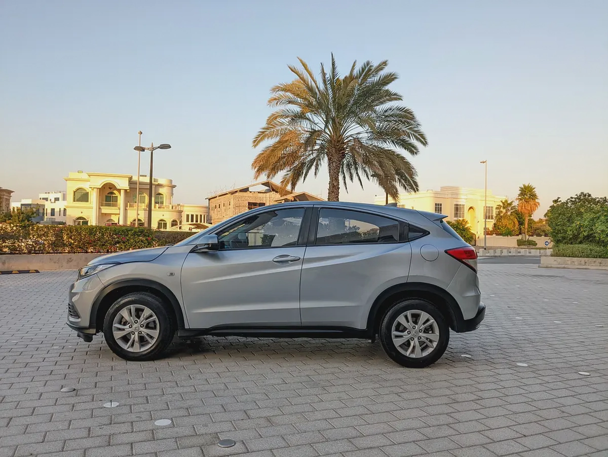Honda HR-V 2019 EX | GCC Specs | Low KM| Agency Mint Premium Condition MID Sized Family SUV