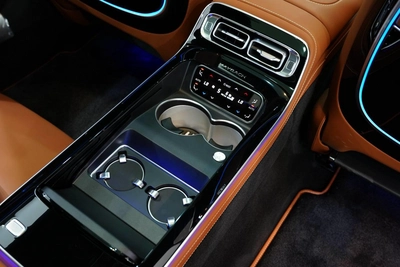Mercedes-Benz Maybach S680 Emerald Isle Edition 1 of 25-6