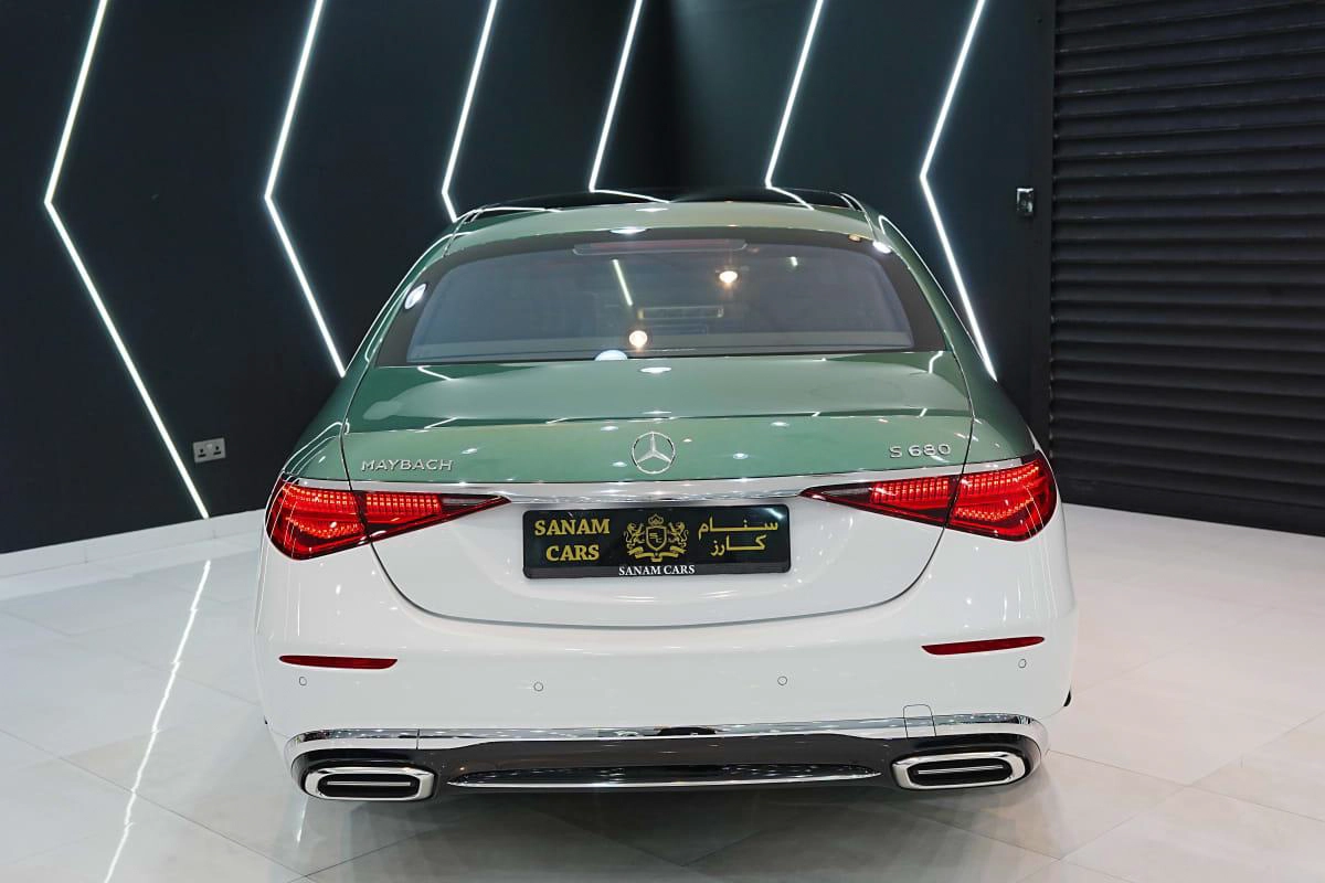 Mercedes-Benz Maybach S680 Emerald Isle Edition 1 of 25-14-14