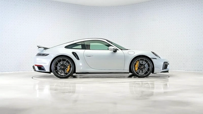 Porsche 911 Turbo S-7