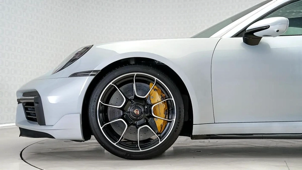 Porsche 911 Turbo S